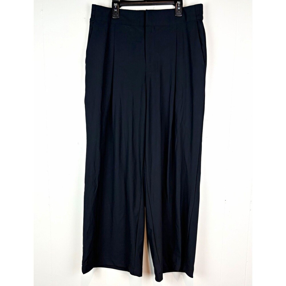 Athleta Pant Pinnacle High Rise Trouser Wide Leg Black Pleated Stretch 10 Petite